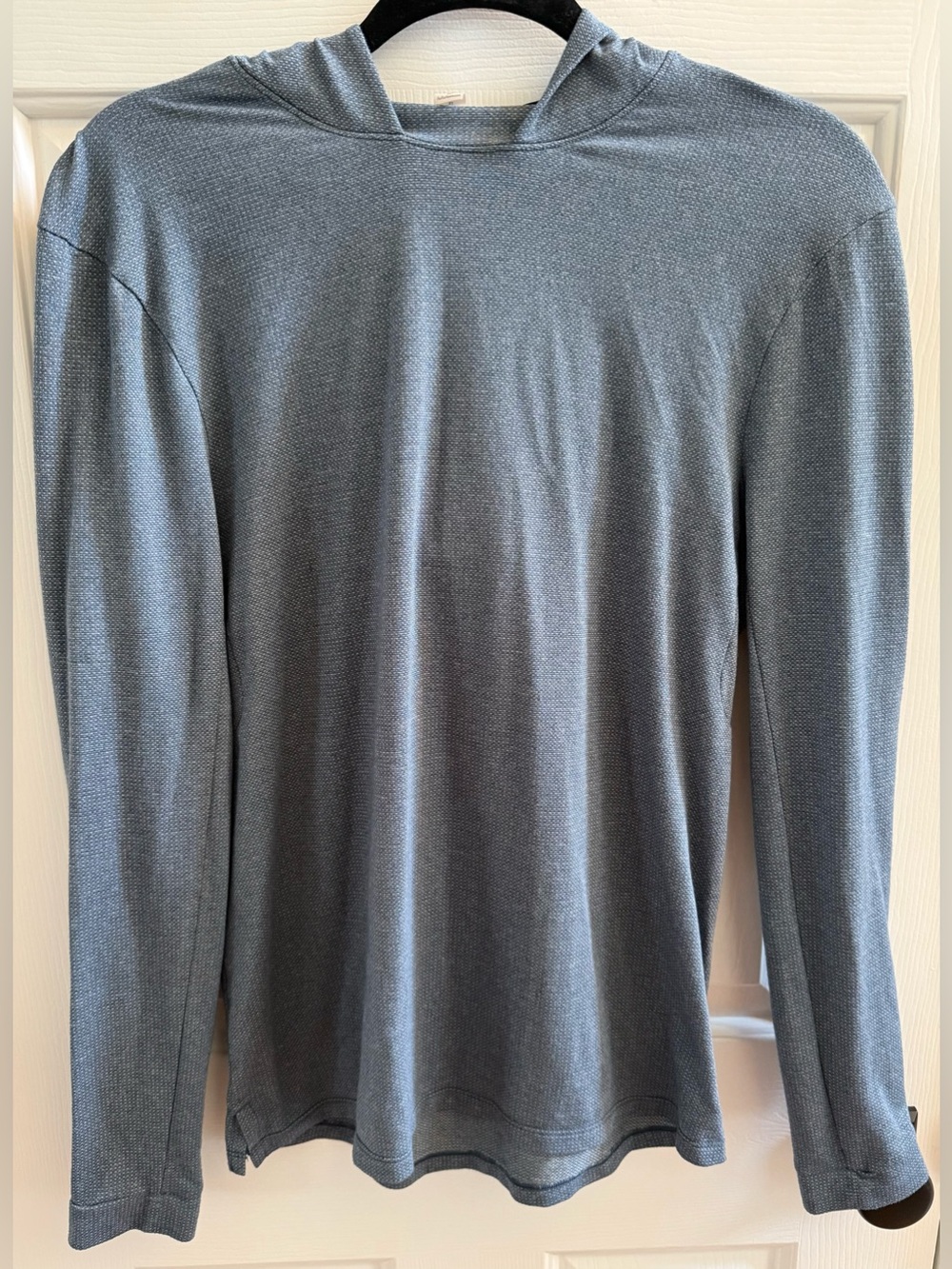 Blue Gray Lululemon Long Sleeve Hooded Pullover Shirt Men's Small